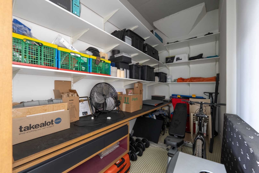 2 Bedroom Property for Sale in Gardens Western Cape